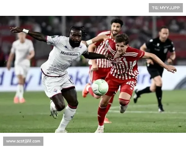 奥林匹亚科斯夺得欧协联最新冠军的背后故事与赛事精彩回顾