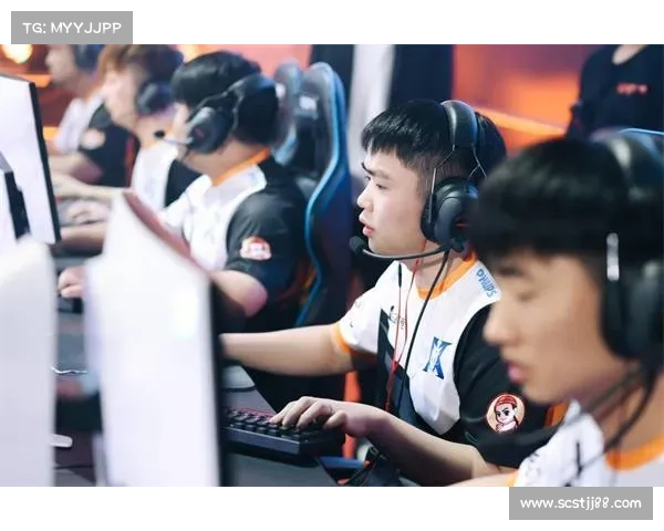 如何促进那不勒斯年轻阵容的全面发展与长期成功