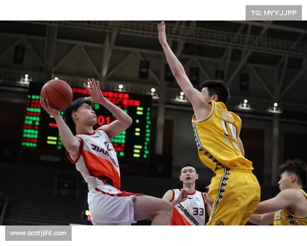 广厦大胜四川迎来赛季新高 战绩再创新辉煌纪录